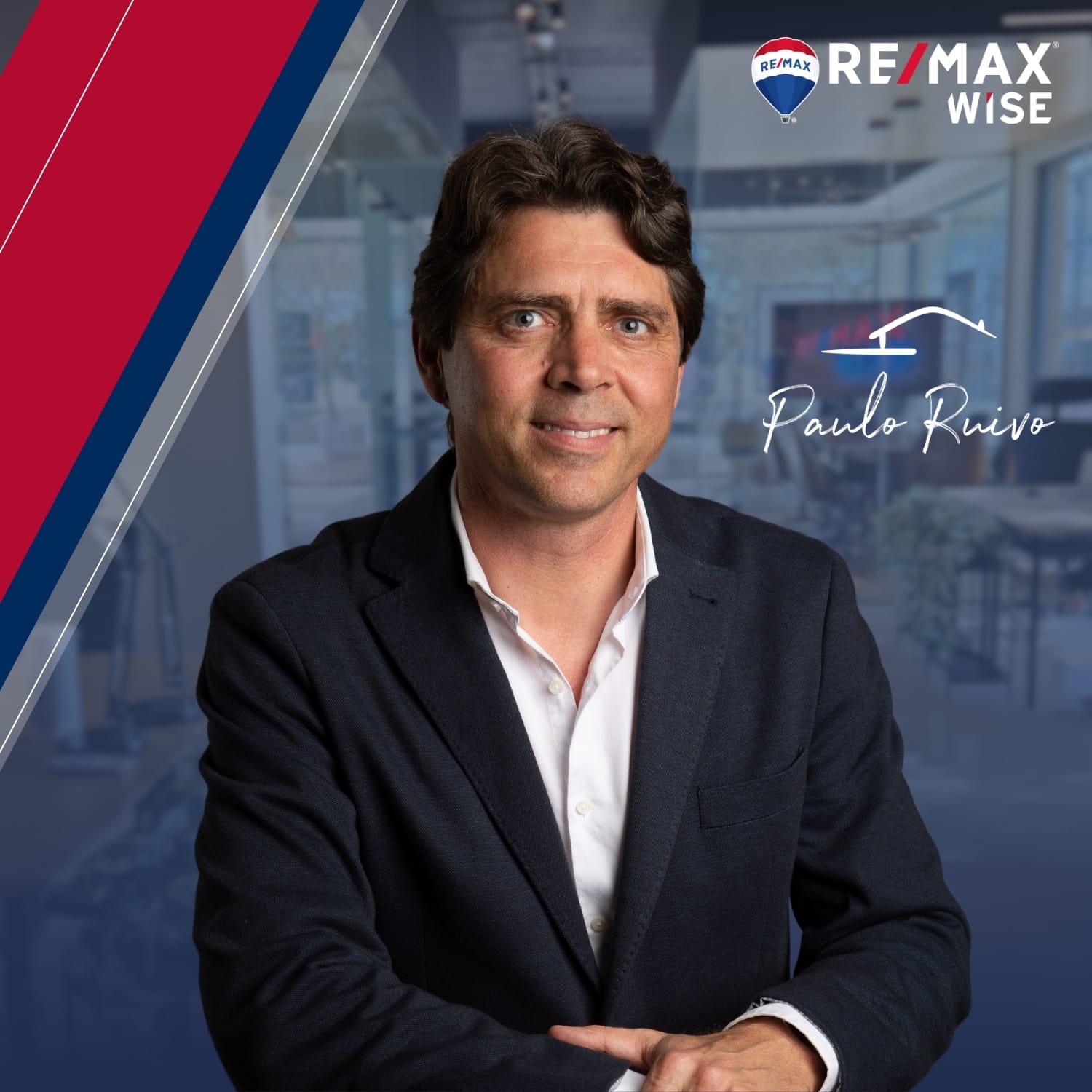 Professional photo of Paulo Ruivo, Real Estate Agent serving Lisbon, Cascais, Loures, Mafra, Moita, Montijo, Odivelas, Oeiras, Palmela, Seixal, Sesimbra, Setúbal, Sintra, Vila Franca de Xira, Almada, Amadora, Barreiro